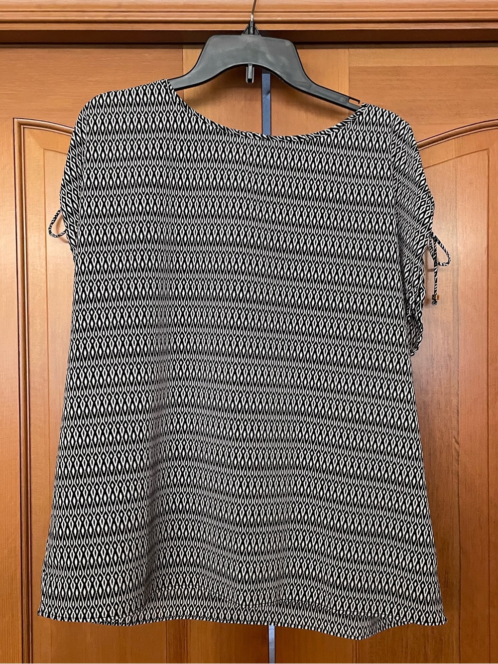 Ellen Tracy -large- Black & White Geometric Short Sleeve Women's Top